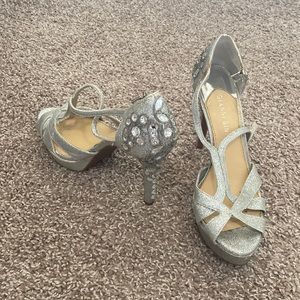 Gianni Bini heels. Size: 8